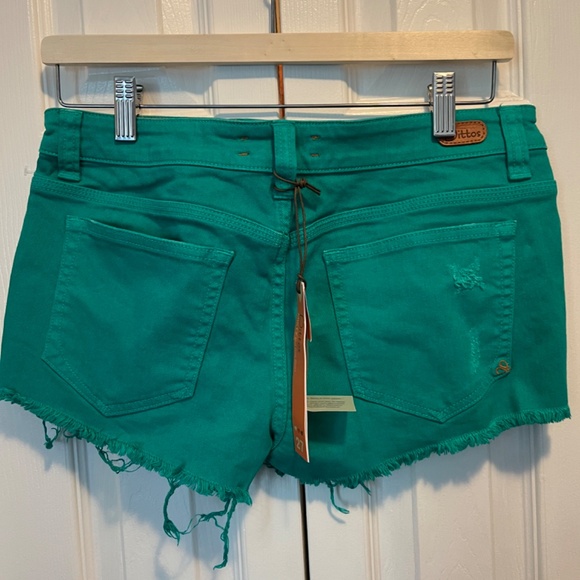 Dittos size 27 cut off shorts - Picture 7 of 11